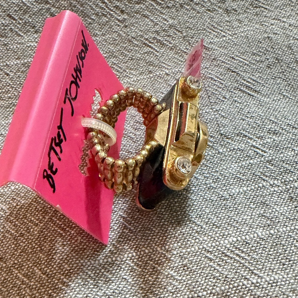 Betsy Johnson Gold and Black Camera stretch ring - Picture 6 of 7